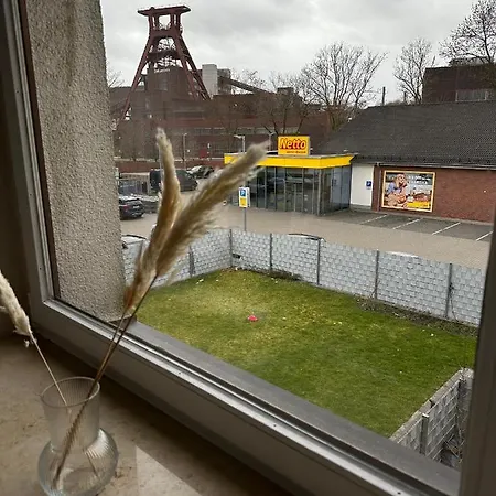 Gemuetliche 93m² Wohlfuehlflaeche Mit Ausblick Zum Weltkulturerbe! Essen